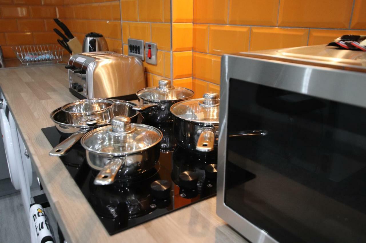 Halifax House, Studio Apartment 209 ภายนอก รูปภาพ